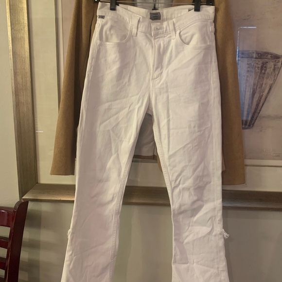 Citizens Of Humanity Denim - Citizens Of Humanity White Women Jeans
Made in the USA